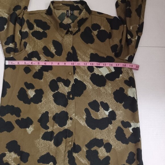 VERO MODA WOMEN'S ANIMAL PRINT LONG SLEEVE BUTTON UP BLOUSE - Picture 4 of 11